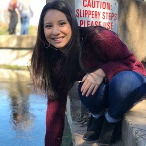 Meet your Posher, Analisa